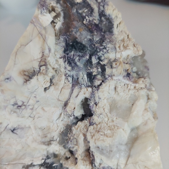 Extra Large Tiffany Stone | Intuition, Transformation & Heart - Picture 9 of 12